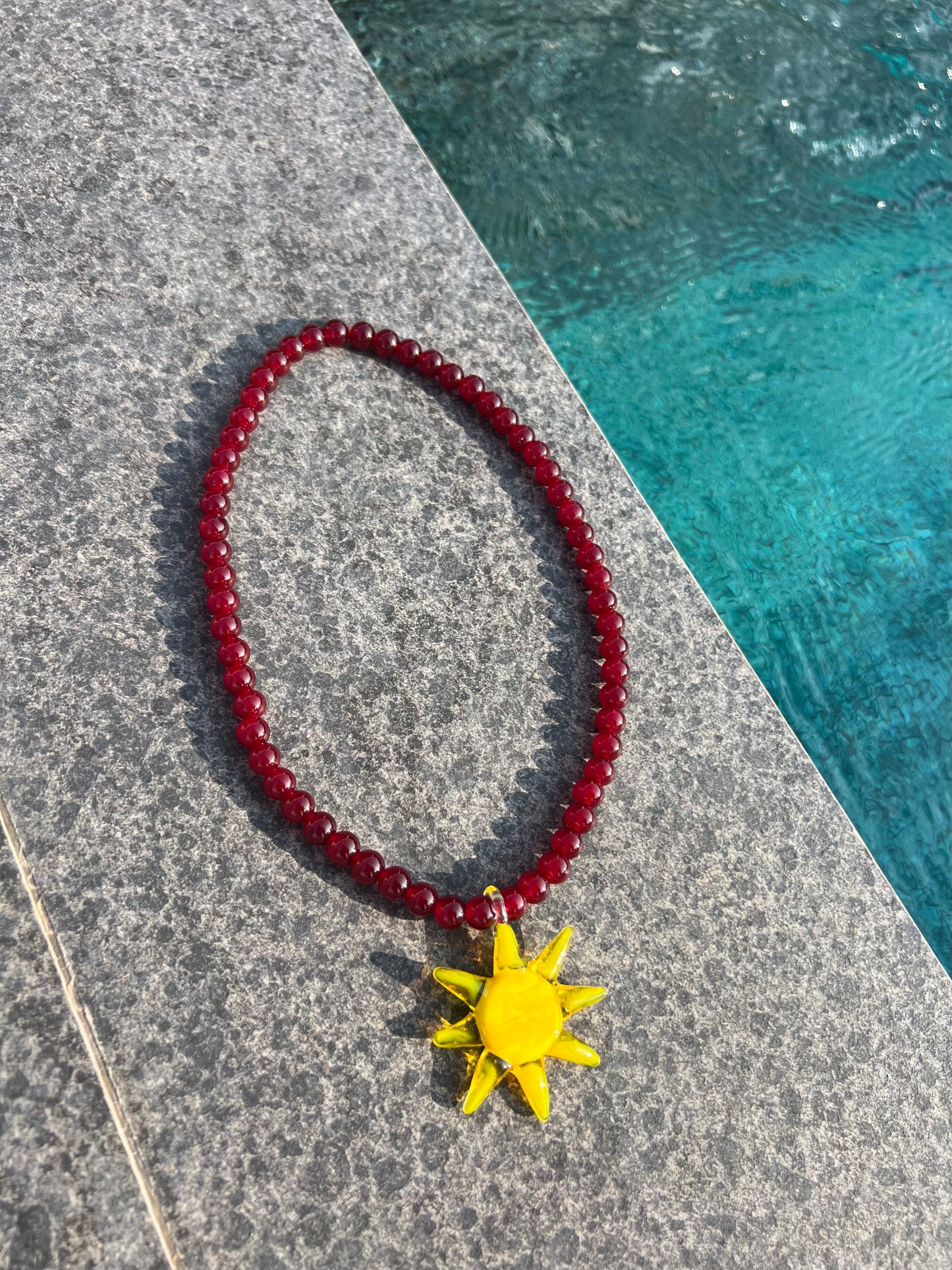 Sun burgundy Necklace